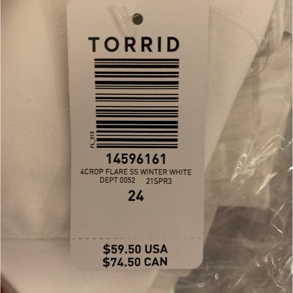 NEW Torrid 24 Crop Mid Rise Flare Jean - Super Soft White - Picture 12 of 12